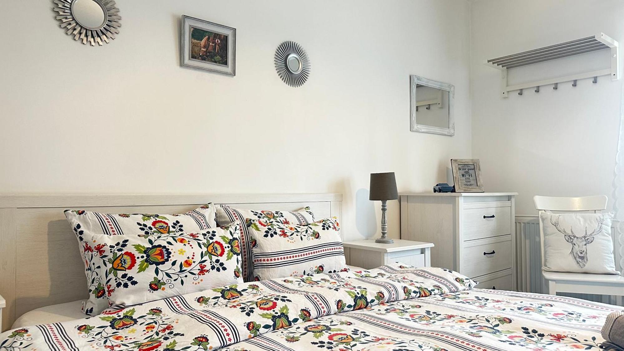 Casa De Vacanta Potoc Ngoại thất bức ảnh